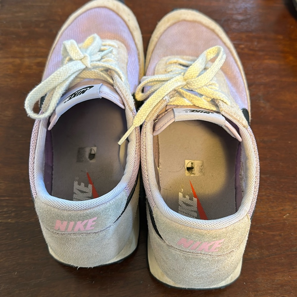 Nike Men’s Daybreak Lavender Mist